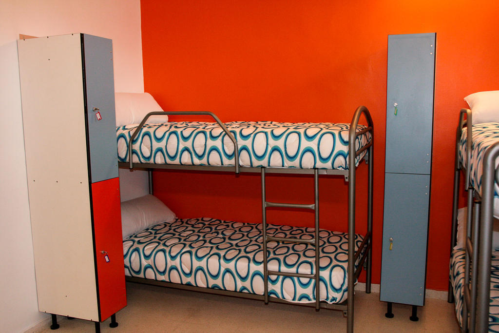 Mundaka Hostel & Sports Cafe Room photo